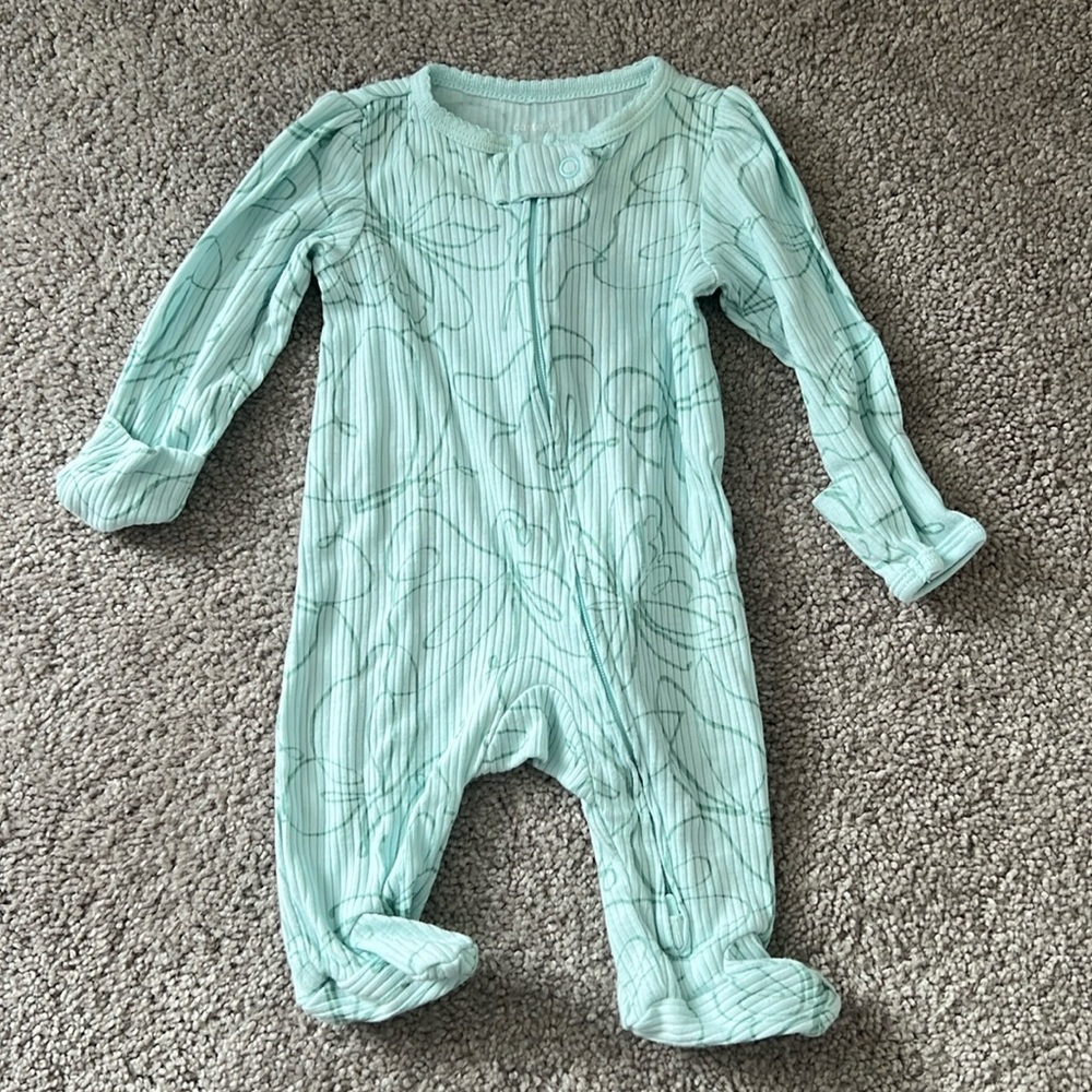 Girl's Carter's Newborn Zipper Pajamas